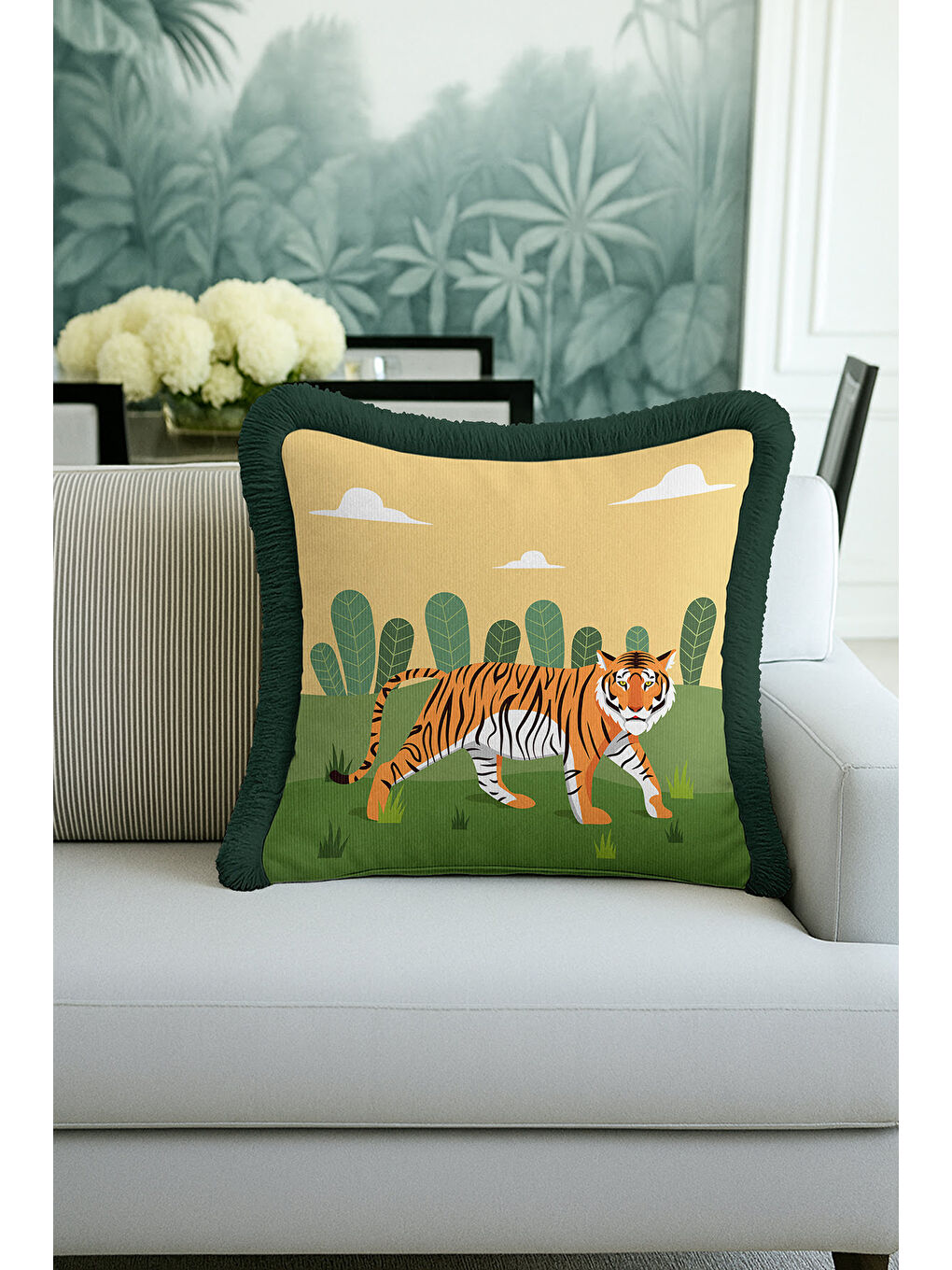 Karışık Egzotik Kaplan Figürlü Saçaklı Yastık Kılıfı - Safari Temalı Bohem Yeşil Püsküllü Kırlent Kılıfı-1