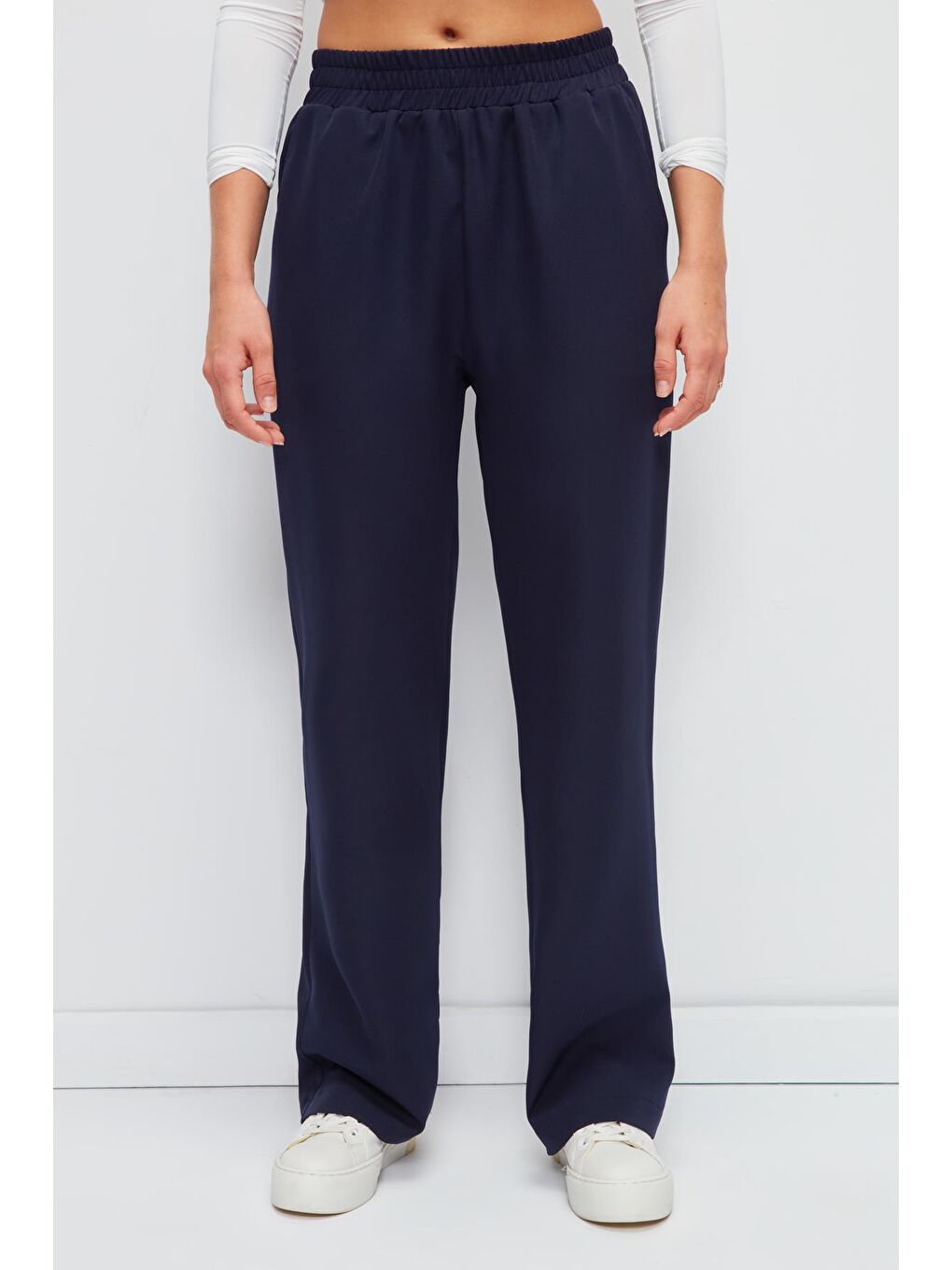 Lacivert Düz Renk Beli Lastikli Şık Pantolon-2
