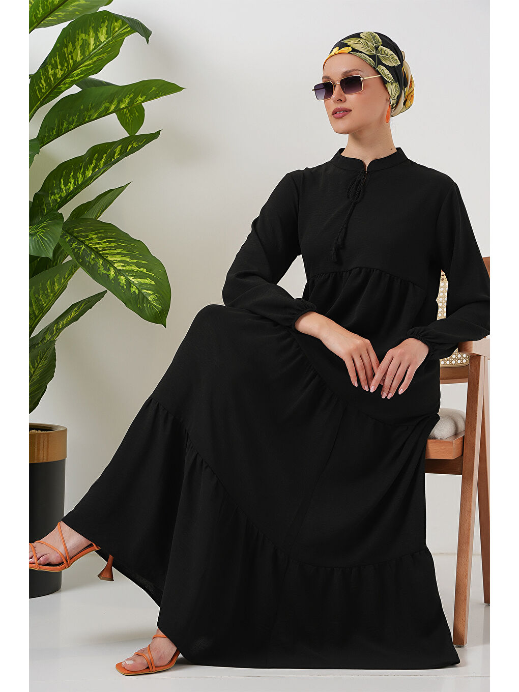 1627 Yaka Bağcıklı Tesettür Elbise - Siyah-4