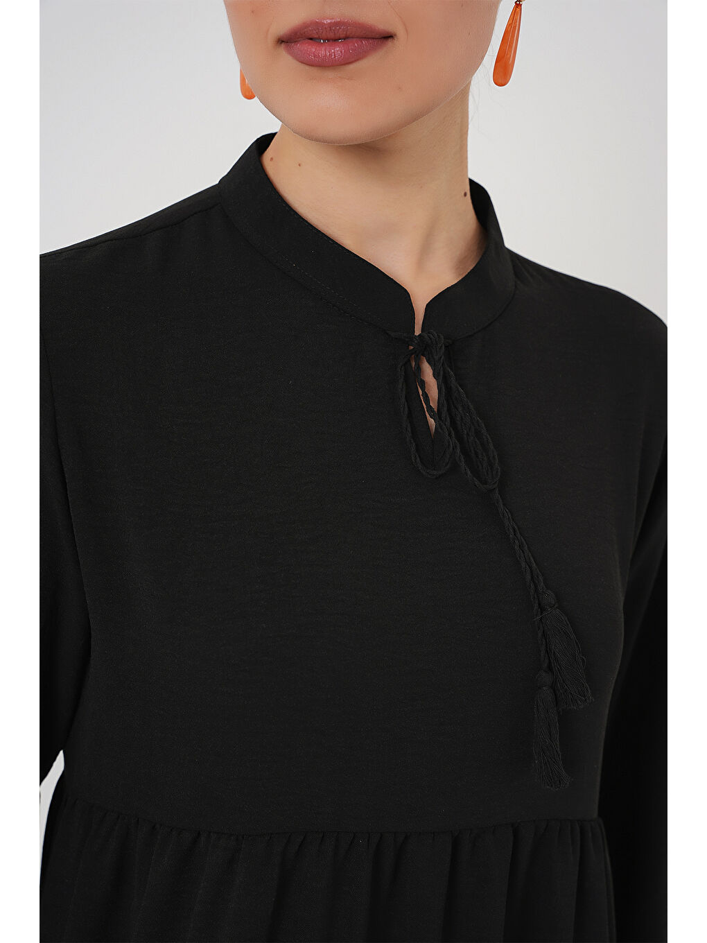 1627 Yaka Bağcıklı Tesettür Elbise - Siyah-5