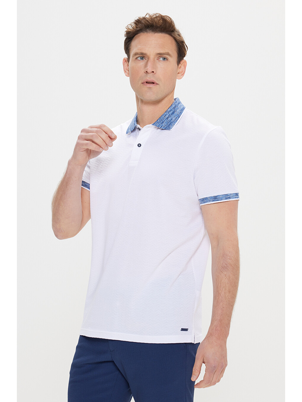 Erkek Beyaz-Lacivert Slim Fit Dar Kesim %100 Pamuk Jakarlı Polo Yaka Tişört-2