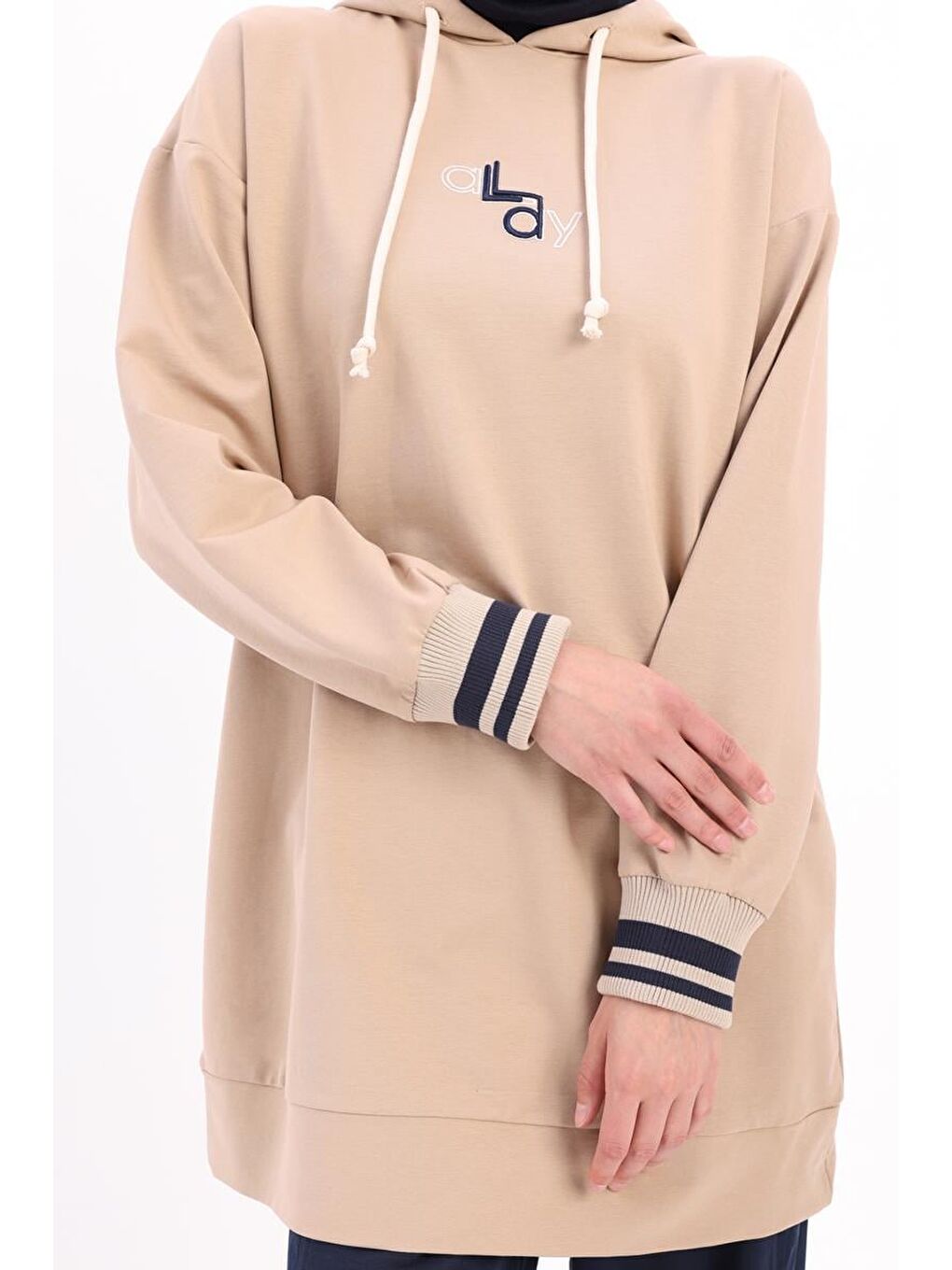 Bej-Nakışlı Manşeti Ribanalı Sweat-4