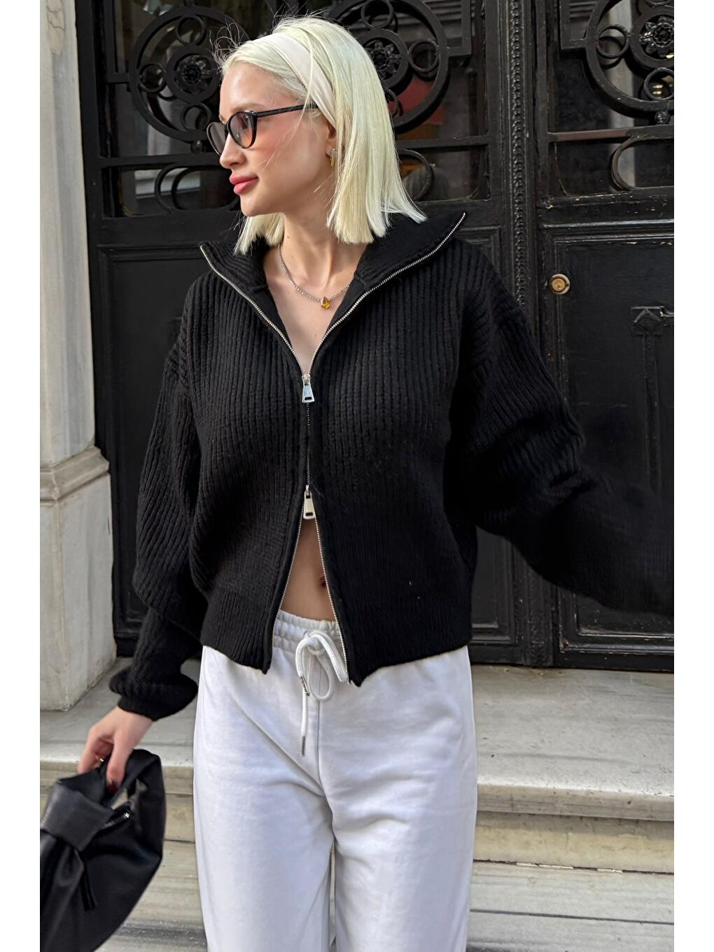 Siyah Fermuarlı Kadın Triko Hırka Mg2532-7