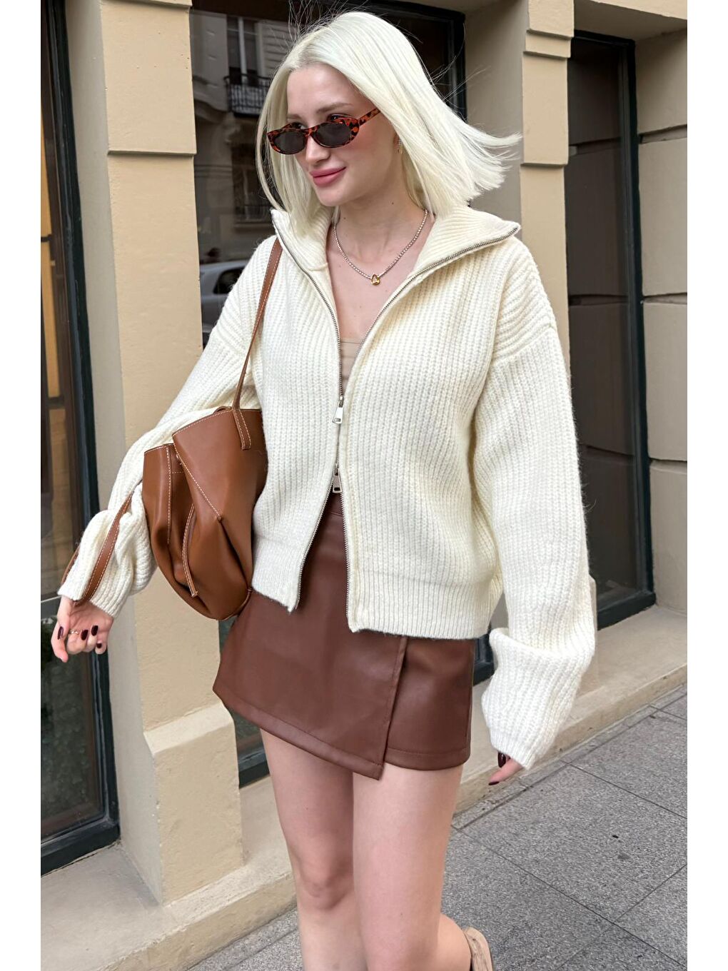 Ekru Fermuarlı Kadın Triko Hırka Mg2532