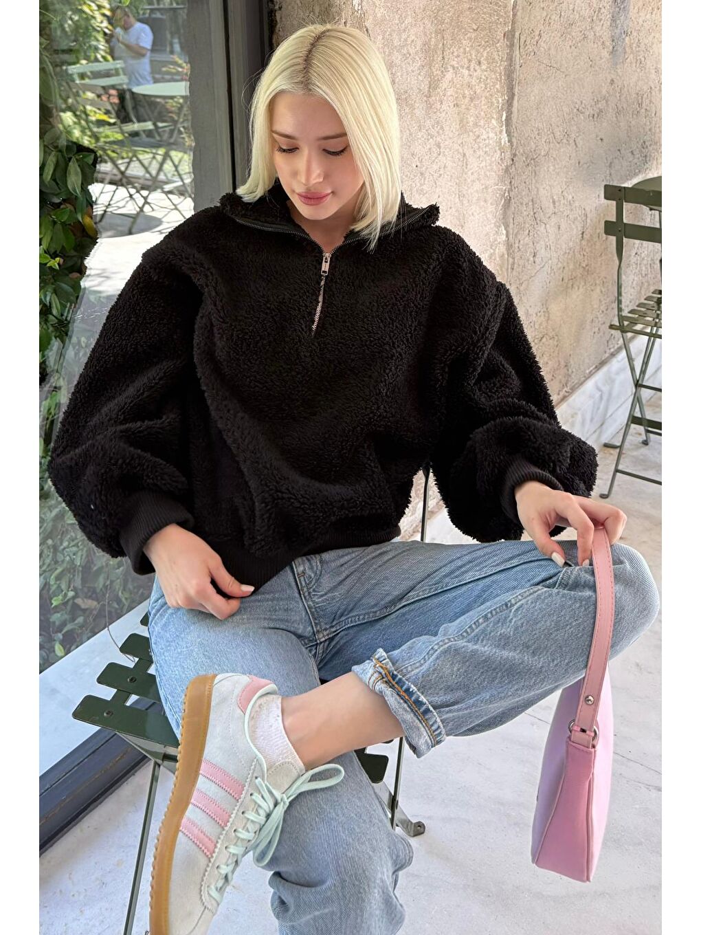 Siyah Pelüş Fermuar Yaka Sweatshirt Mg1413-1