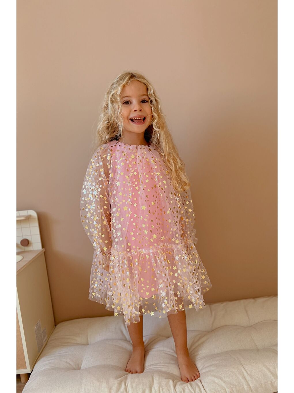 Pembe Balon Kollu Yıldız Baskılı Kız Çocuk Elbise - Daria-1