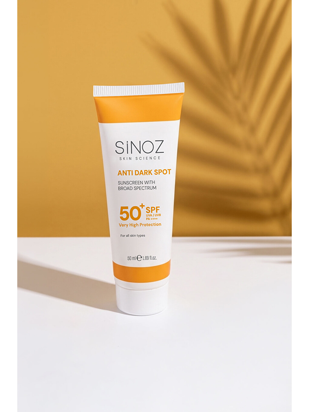 Spf 50 Leke Karşıtı Yüksek Koruyucu Yüz Güneş Kremi 50 Ml Normal Ve Kuru Ciltler İçin-6
