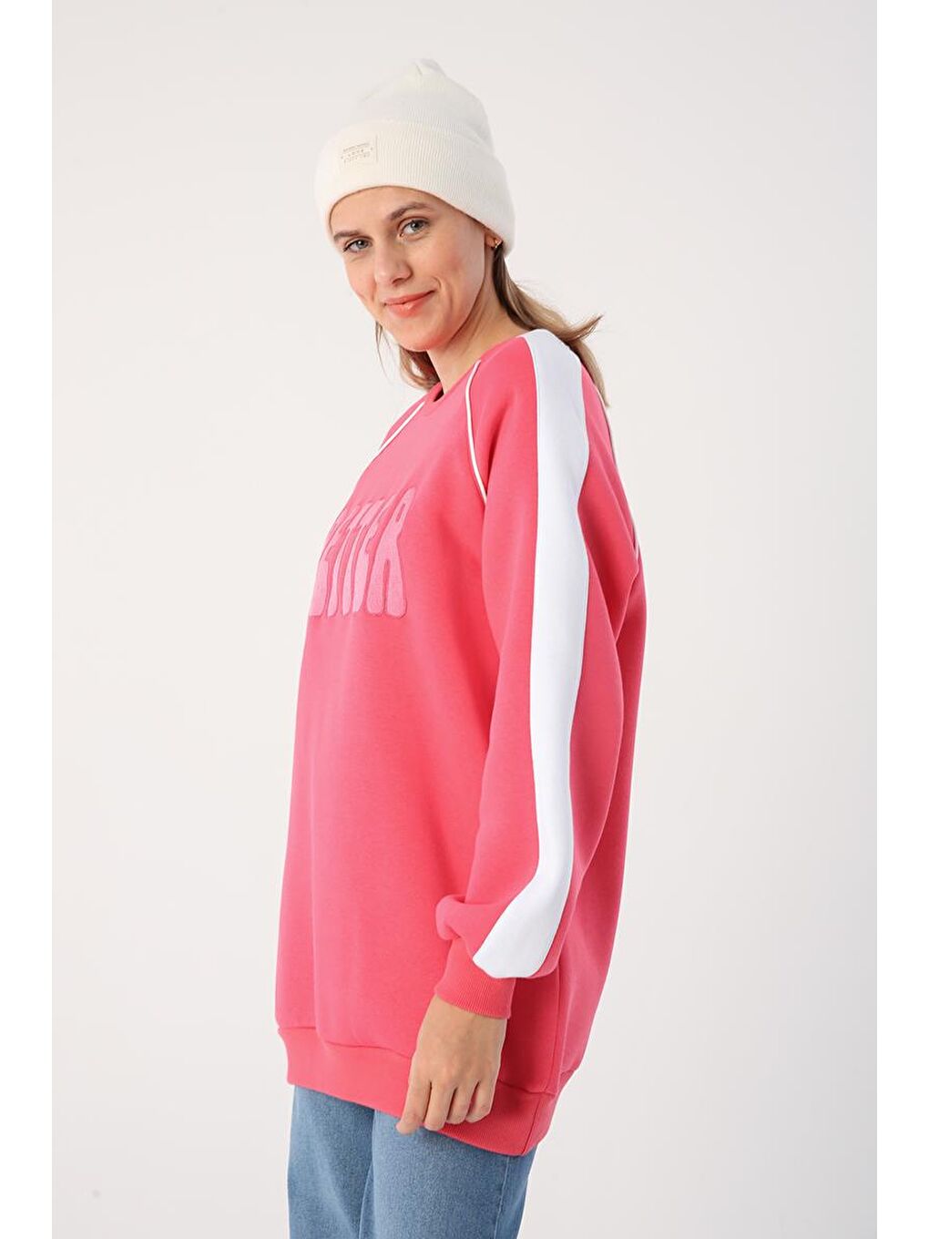 Koyu Pembe-Kontrast Garnili Nakışlı Şardonlu Sweat-1