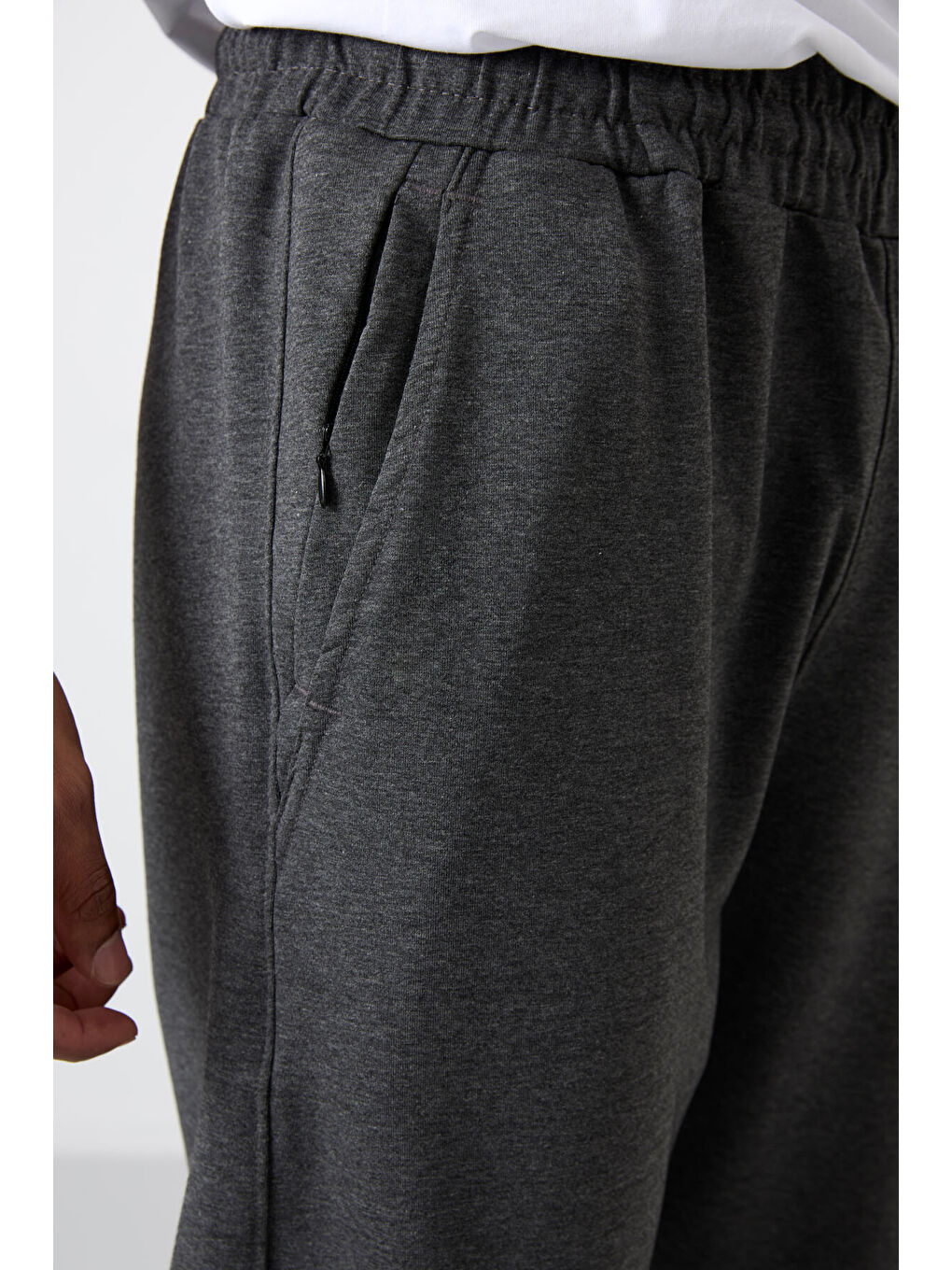 Antrasit Melanj Pamuk Yumuşak Dokulu Standart Fit Nakışlı  Eşofman Alt - 82133-2