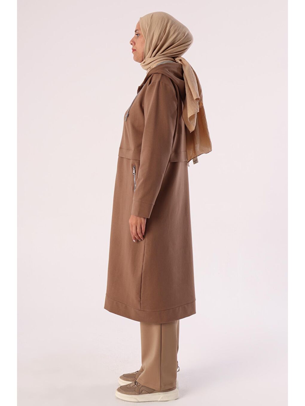 Bej Vizon Simli Garnili Fermuarlı Uzun Sweat Hırka-2