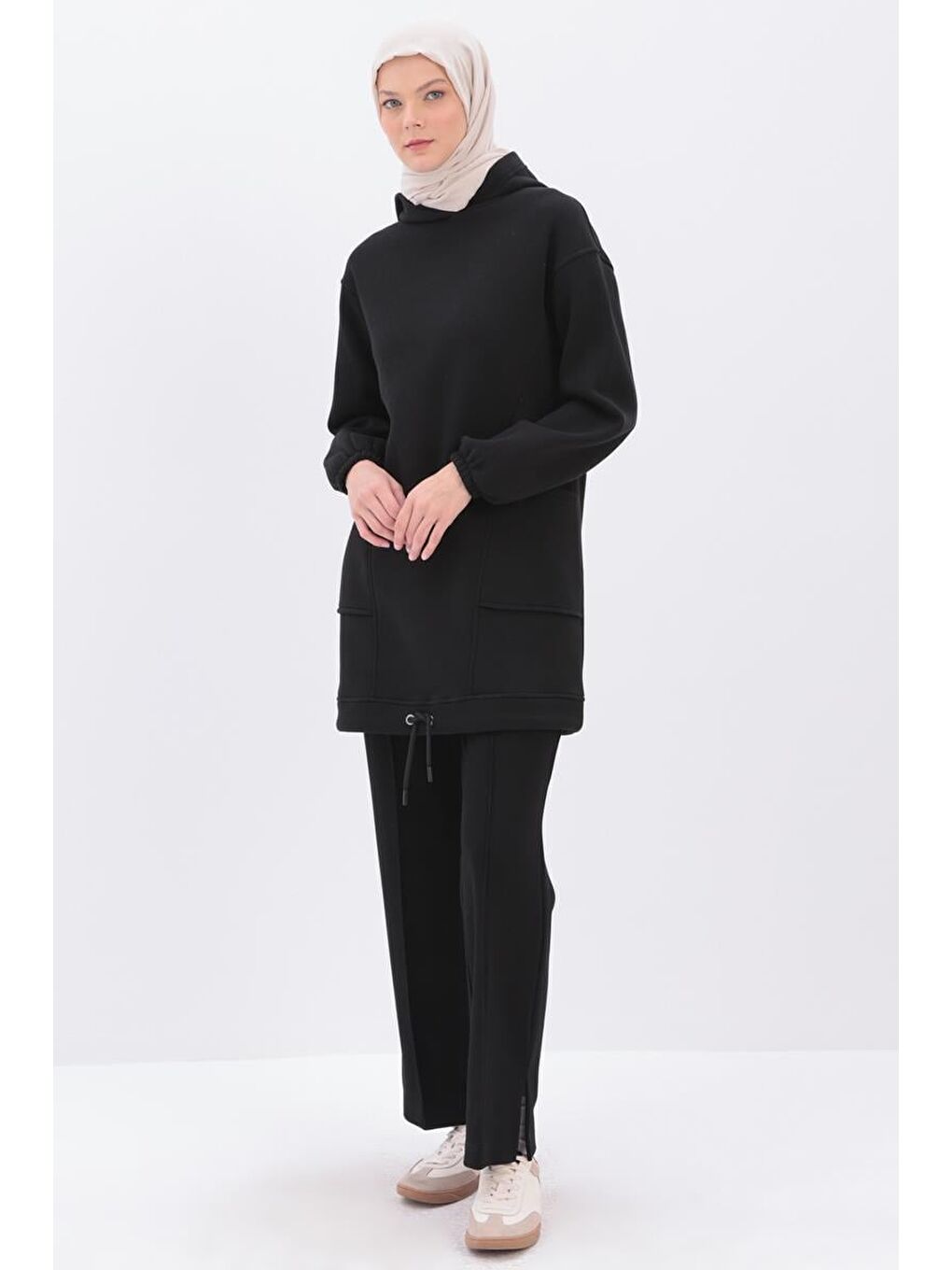 Siyah Kulplu Kapüşonlu Sweat Tunik-2