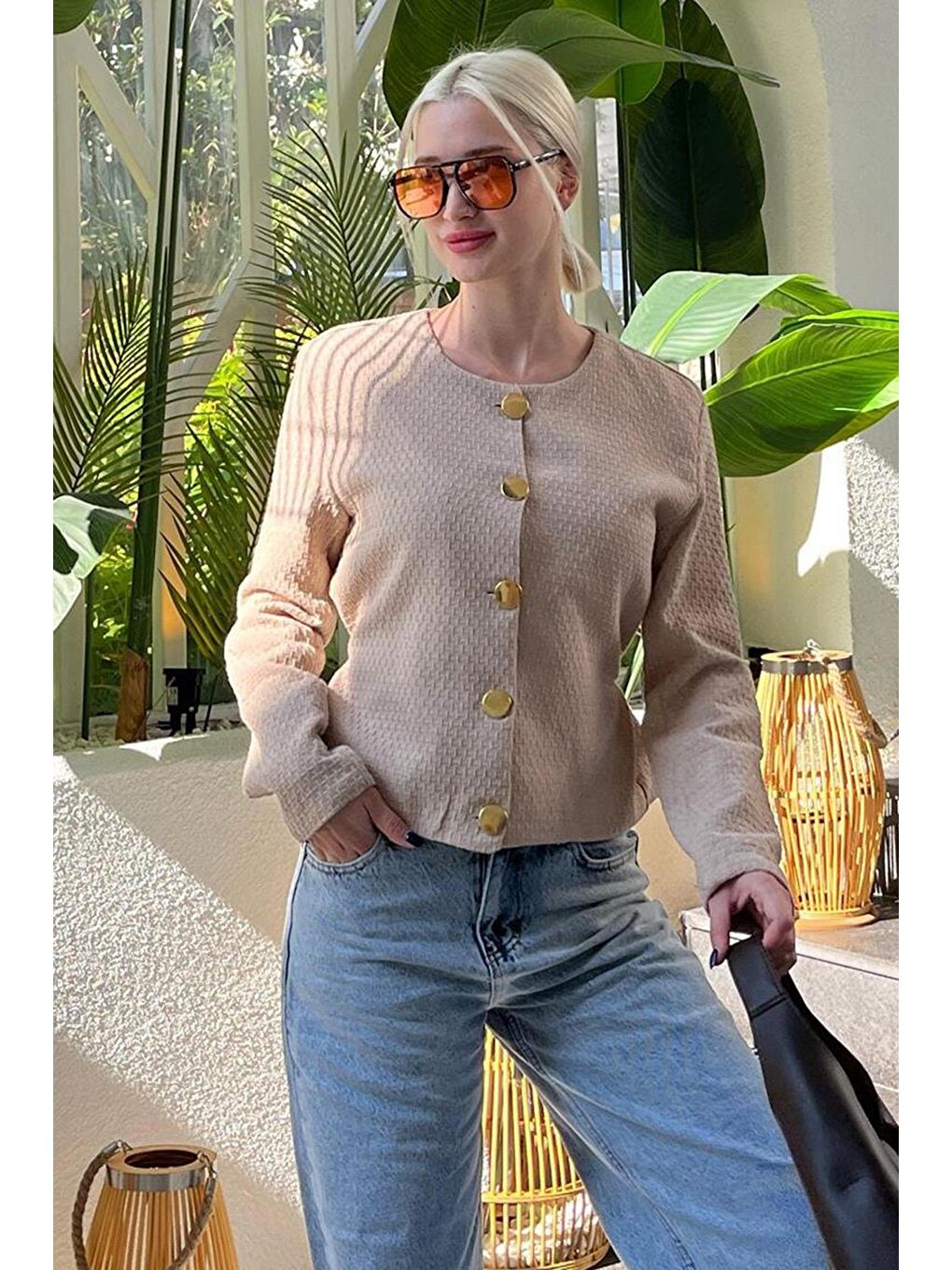 Bej Kemerli Ve Dokulu Kadın Ceket Mg2209