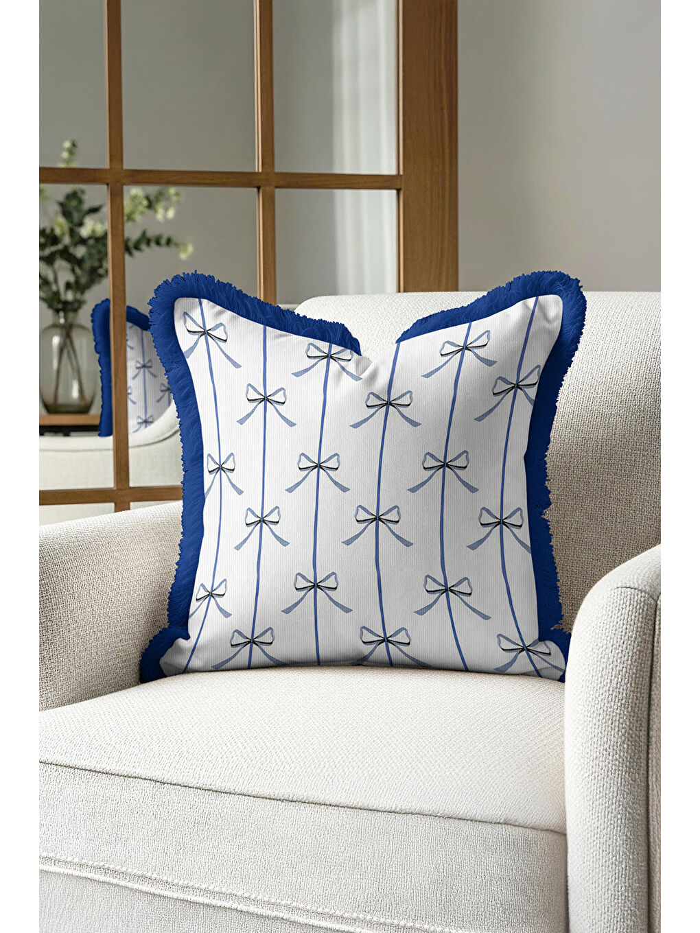 Karışık Zarif Kurdele Motifli Saçaklı Yastık Kılıfı - Pastel Mavi Modern Beyaz Mavi Püsküllü Kırlent Kılıfı