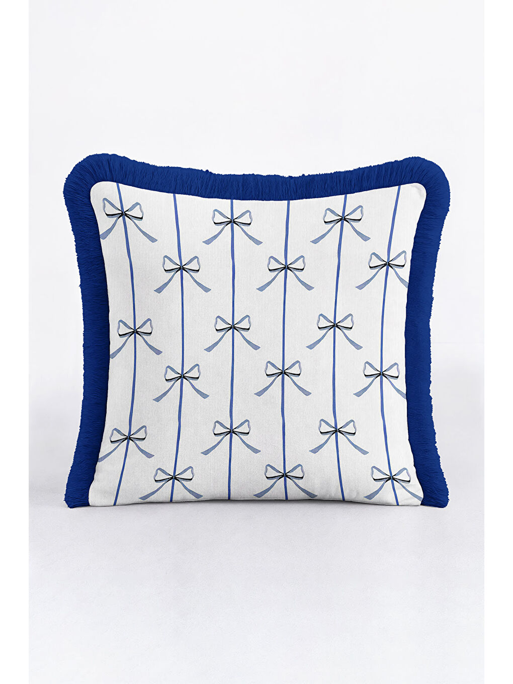 Karışık Zarif Kurdele Motifli Saçaklı Yastık Kılıfı - Pastel Mavi Modern Beyaz Mavi Püsküllü Kırlent Kılıfı-4