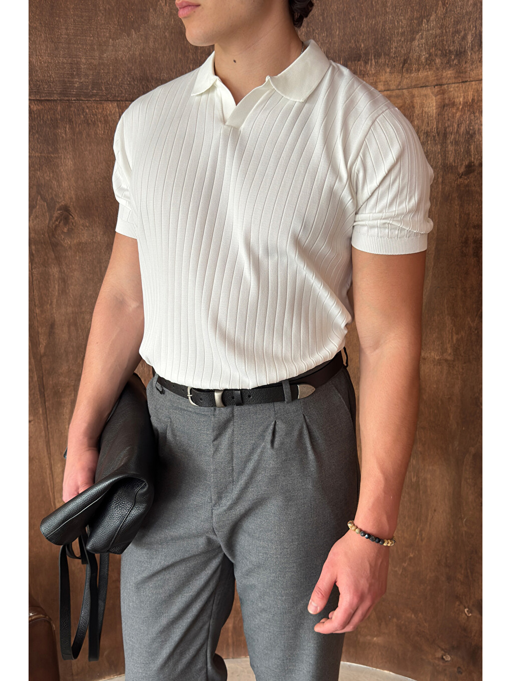 Beyaz Erkek Oversize Fitilli Polo Yaka İnce Triko Tişört-1