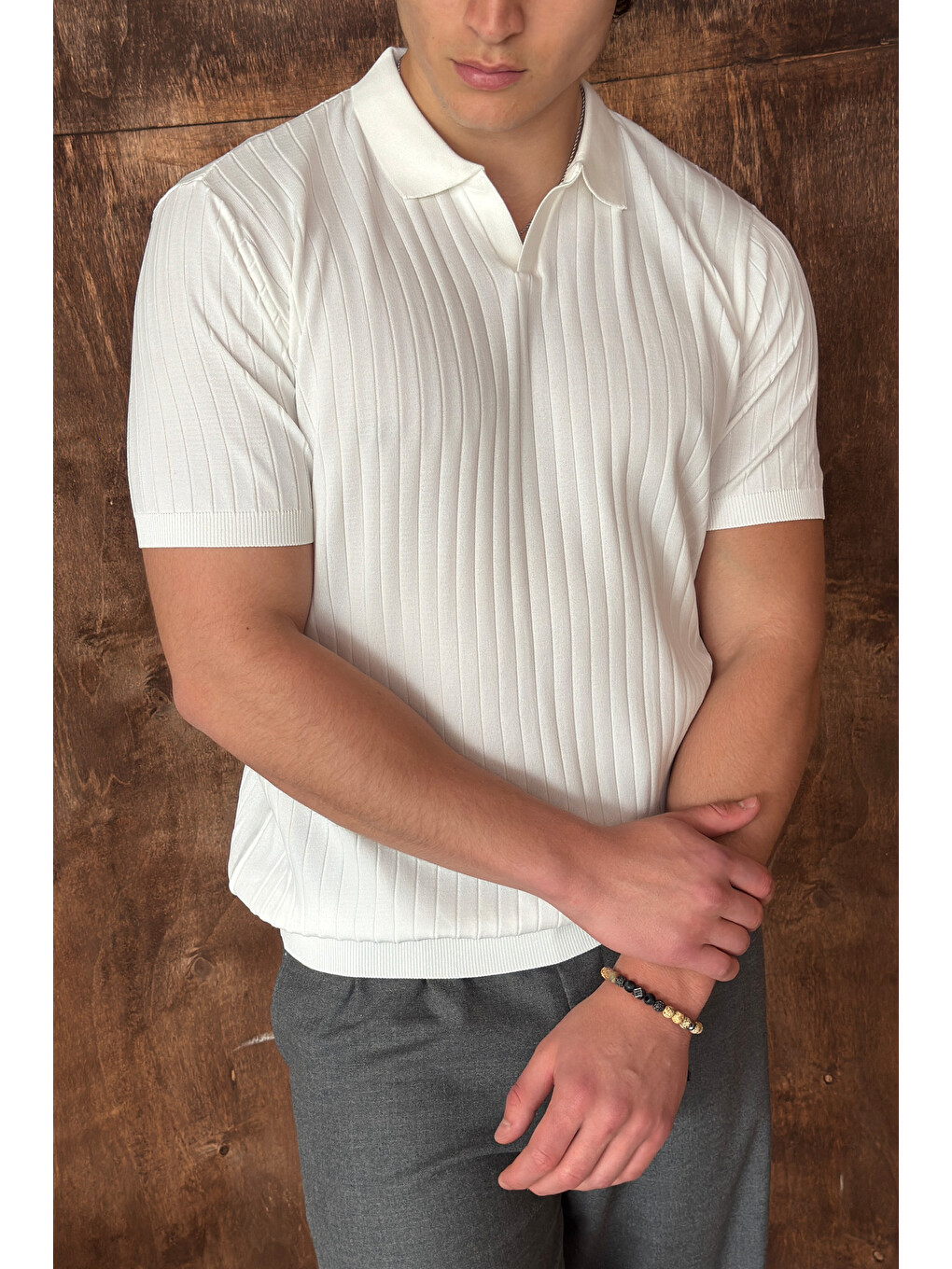 Beyaz Erkek Oversize Fitilli Polo Yaka İnce Triko Tişört-3