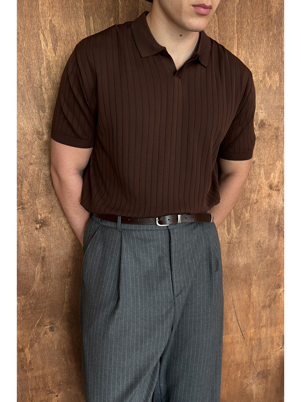 Kahverengi Erkek Oversize Fitilli Polo Yaka İnce Triko Tişört-1