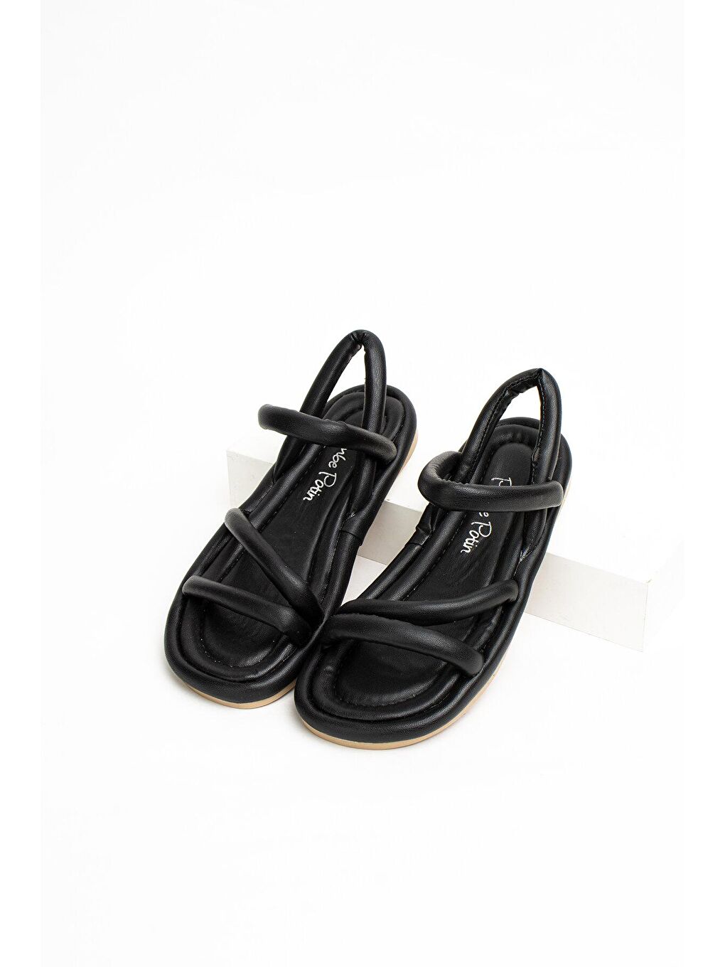 Siyah Çift Bant Rahat Taban Kadın Sandalet 007-75-23