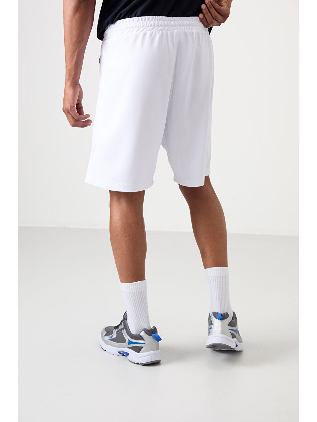 Beyaz Polyester Kalın Yumuşak Comfort Fit Erkek Şort - 81271-8