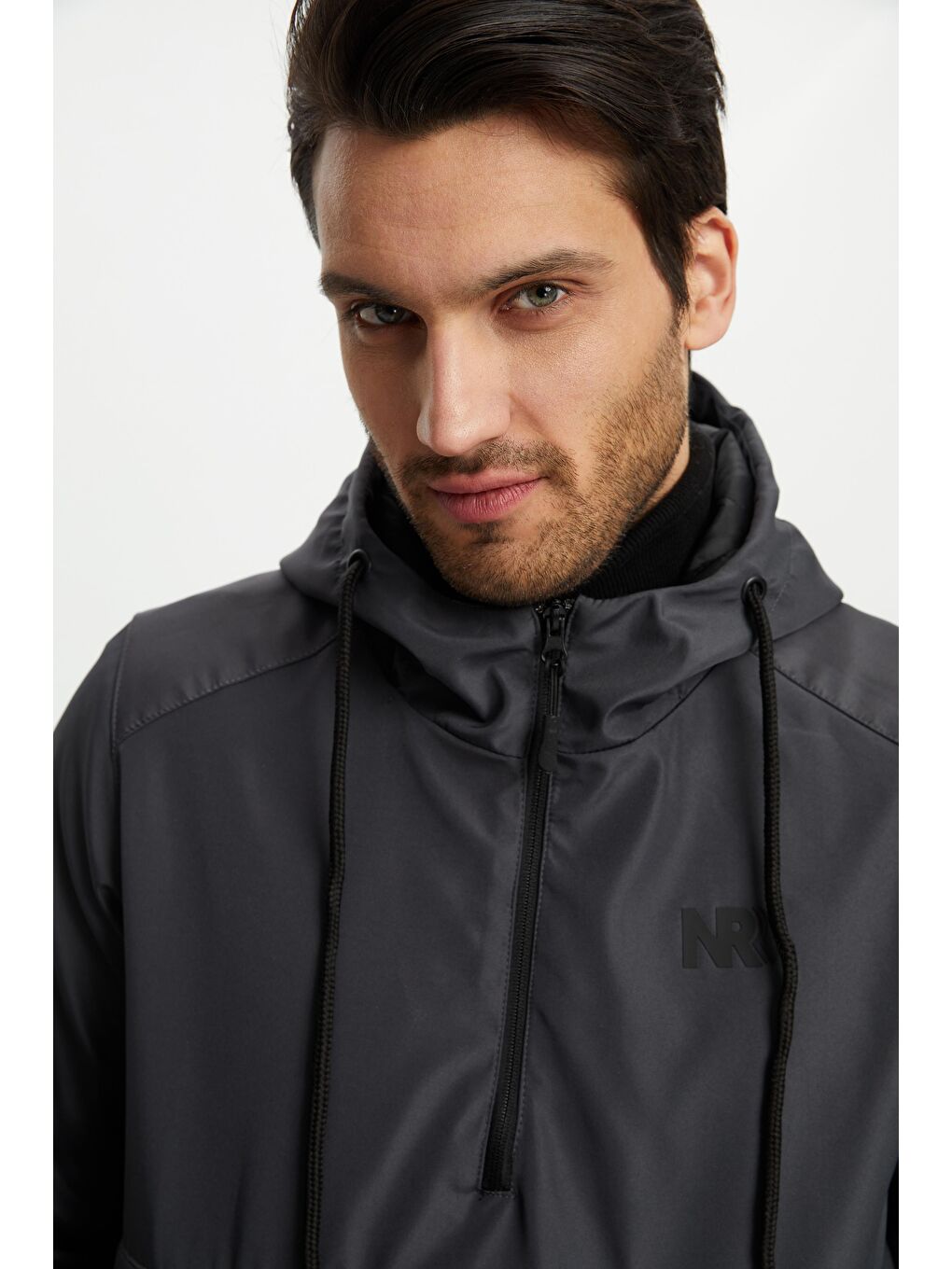 Antrasit Erkek Baskılı İçi Kapitone Dolumlu Elyaflı Anorak Mont AN-300-4