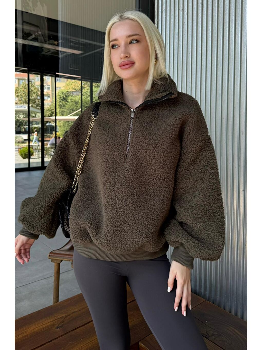 Haki Peluş Fermuar Yaka Sweatshirt Mg1413