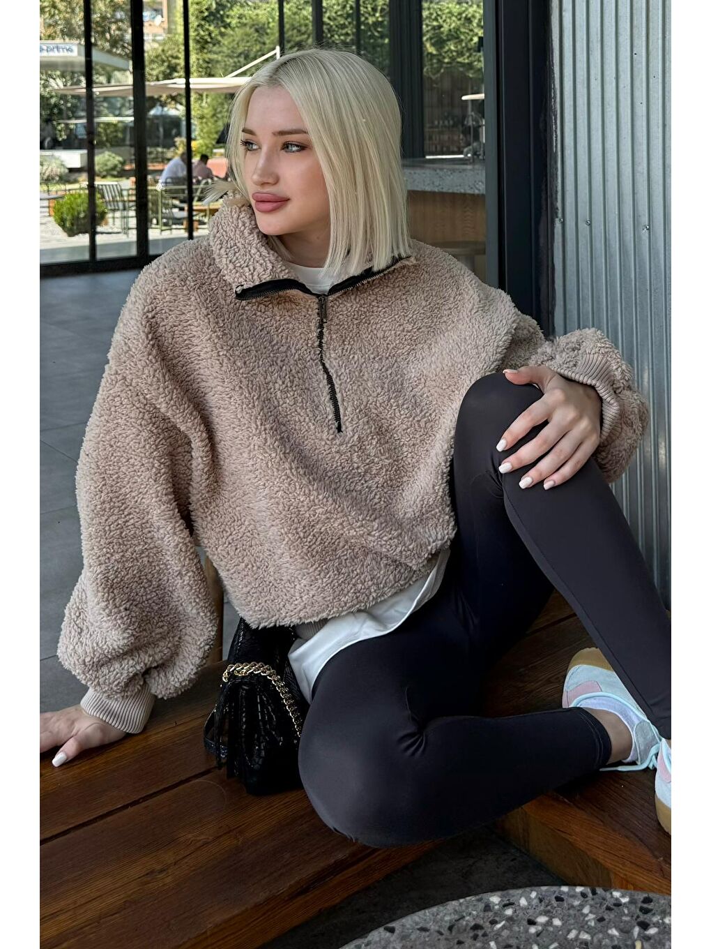 Bej Pelüş Fermuar Yaka Sweatshirt Mg1413