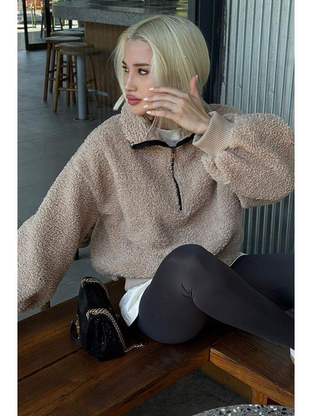 Bej Pelüş Fermuar Yaka Sweatshirt Mg1413-1