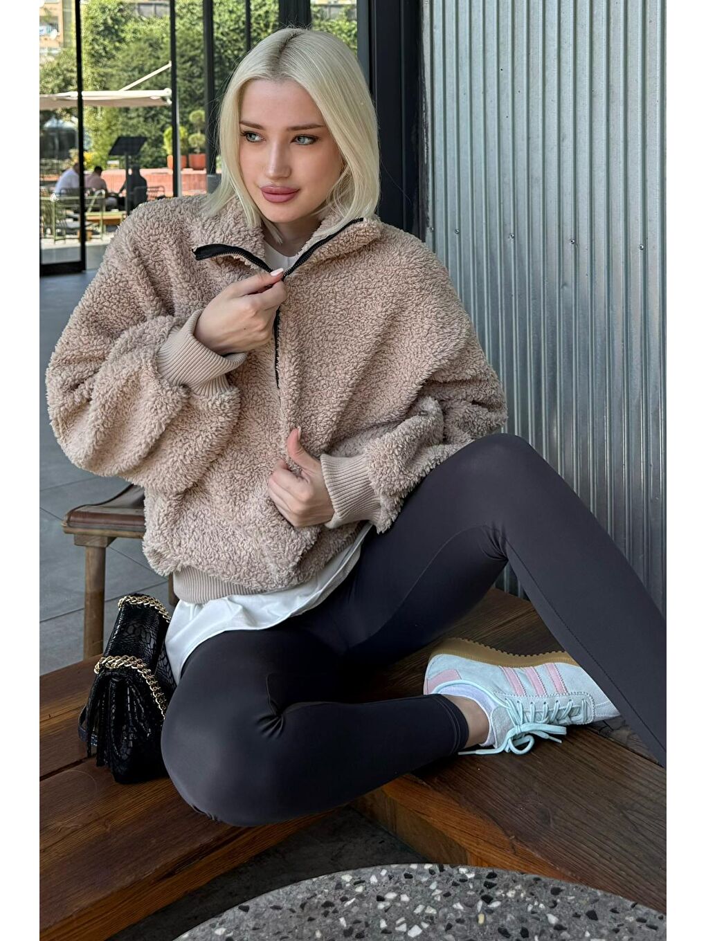 Bej Pelüş Fermuar Yaka Sweatshirt Mg1413-5