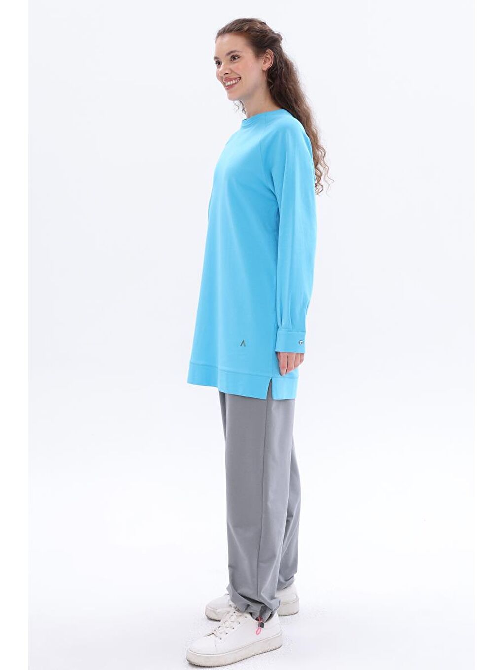 Turkuaz-Pamuklu Reglan Kol Manşetli Yanları Yırtmaçlı Elastanlı Sweat-2