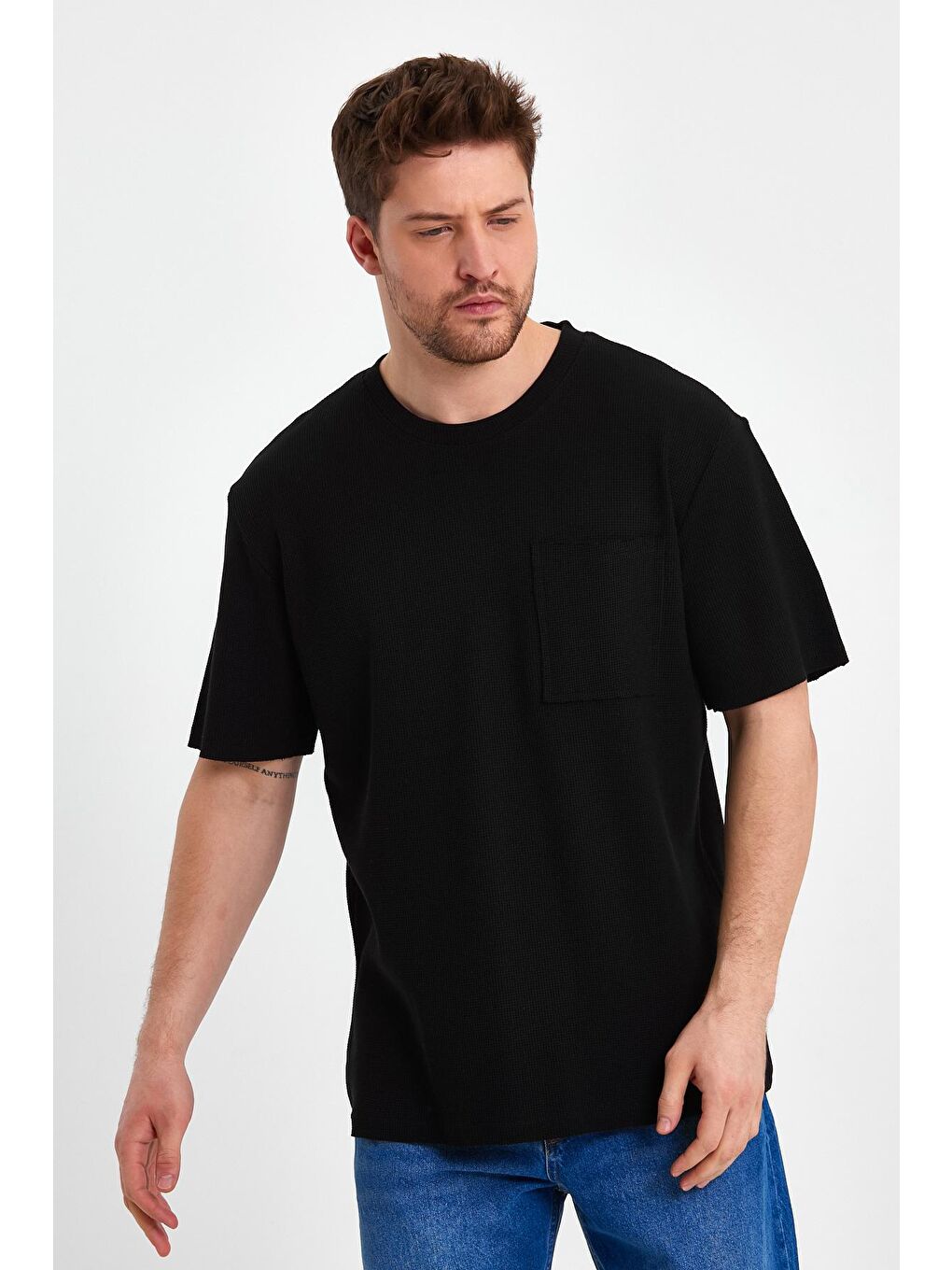 Siyah Bisiklet Yaka Erkek Tişört Gipeli Waffal Relax-2