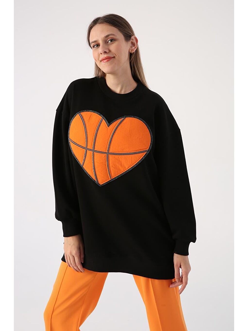 Siyah Oversize Aplike Nakışlı Sweat Tunik-1