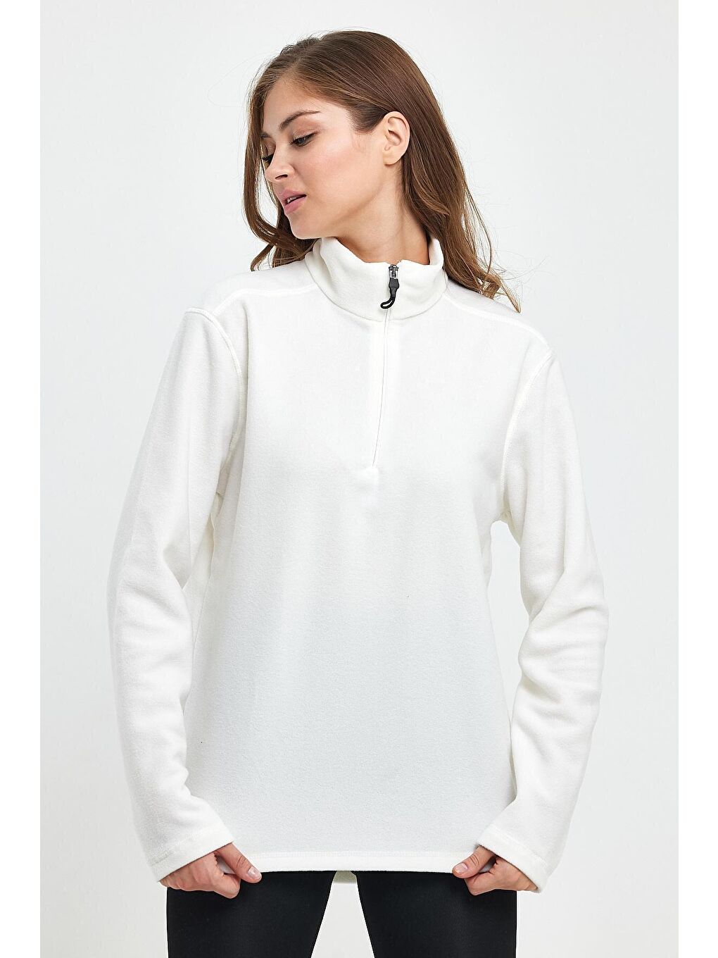 Ekru Kadın Rahat Kalıp Softech Polar Yarım Fermuarlı Sweatshırt spr24pwk20
