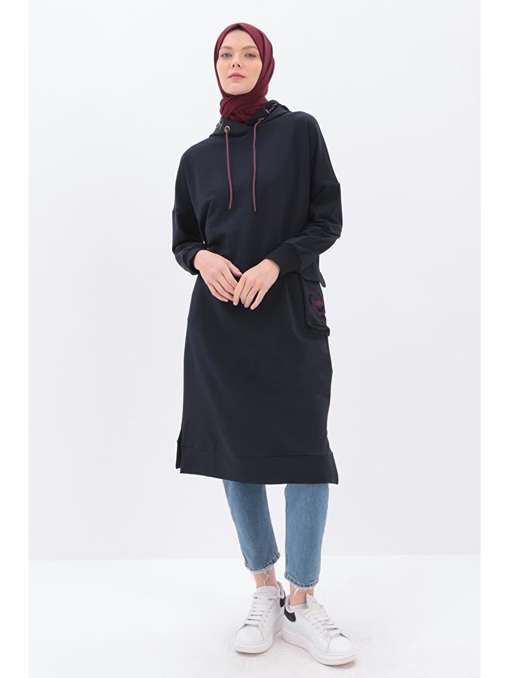 Lacivert-Cebi Nakışlı Kapüşonlu Elastanlı Sweat