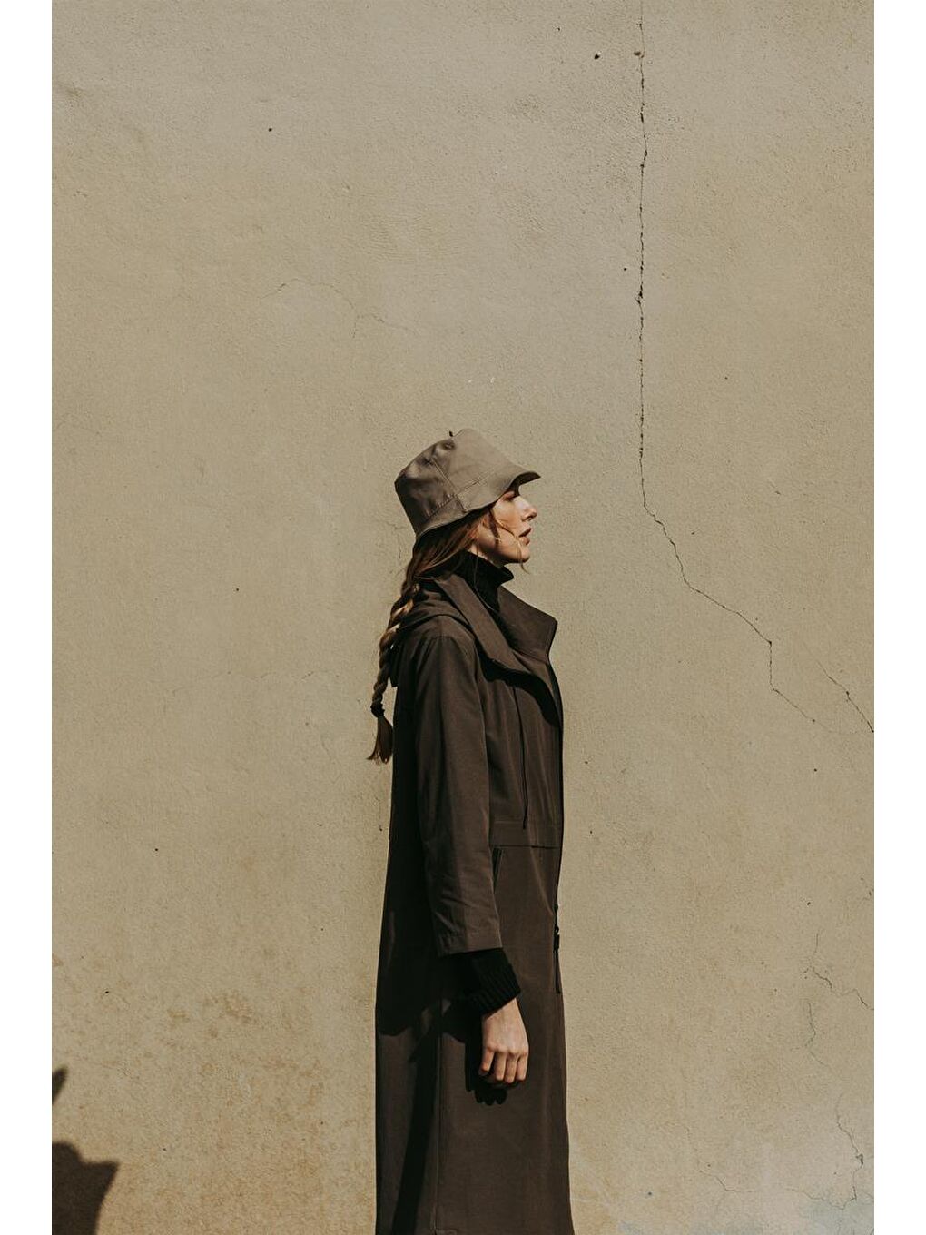 Haki Kapüşonlu Cepli Fermuarlı Trençkot