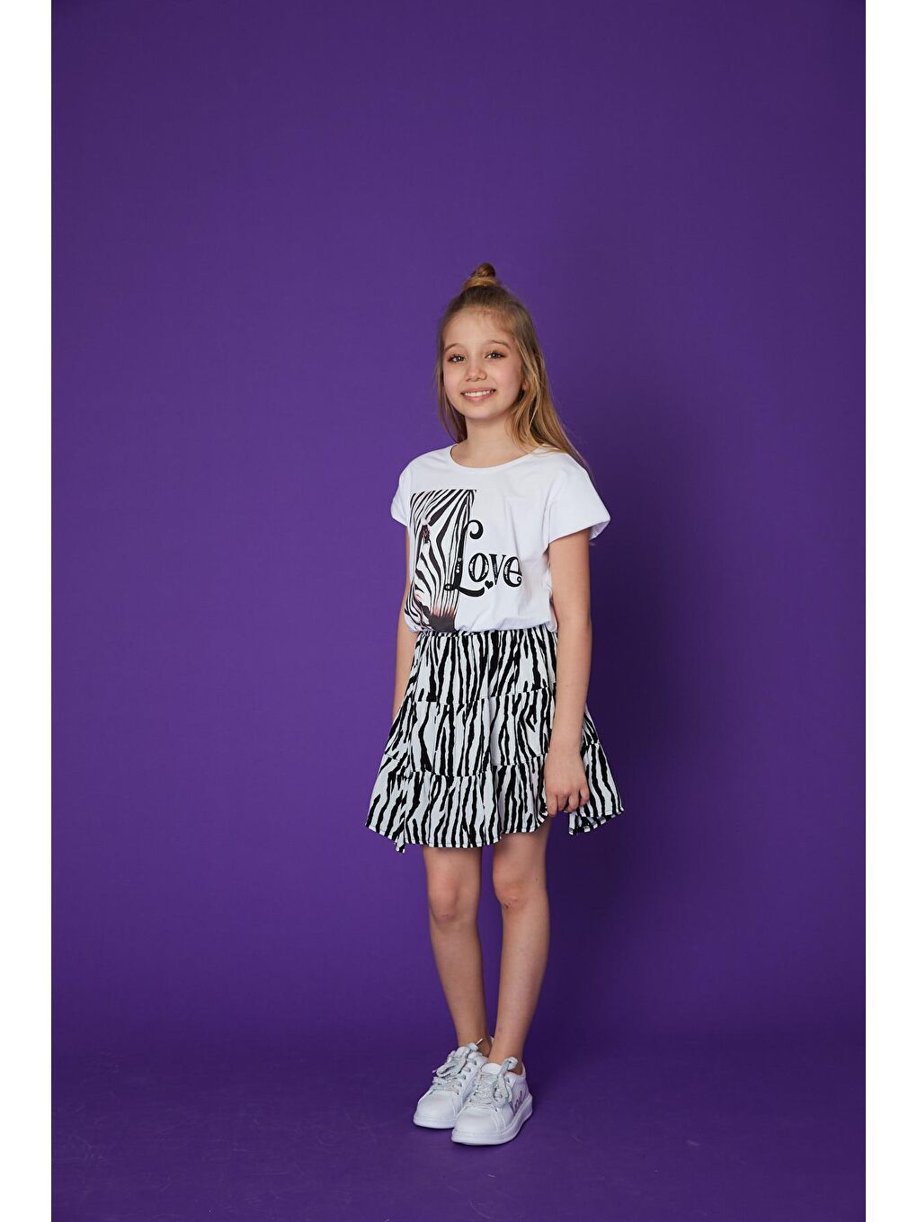 Beyaz Kız Çocuk Baskılı Rahat Love Bluz-2