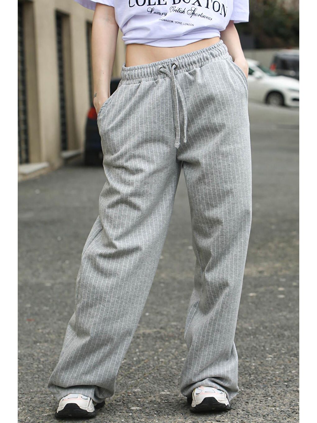 Gri Çizgili Oversize Kadın Pantolon Mg1809