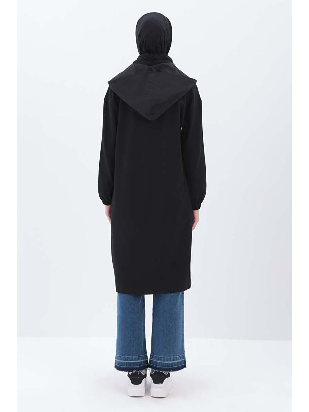 Siyah Kapüşonlu Fermuarlı Sweatshırt-2