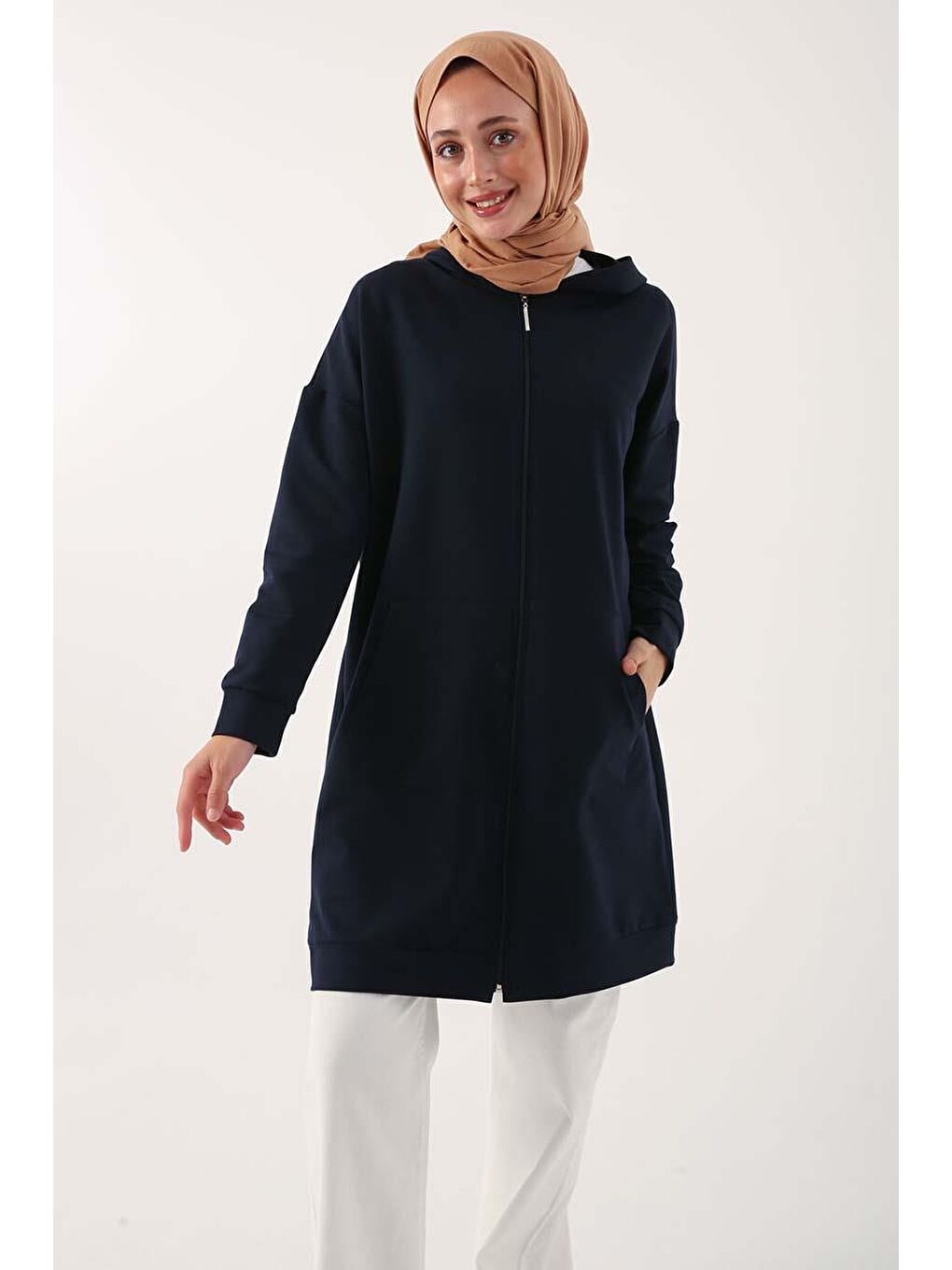 Lacivert Kapüşonlu Fermuarlı Sweat Hırka-4