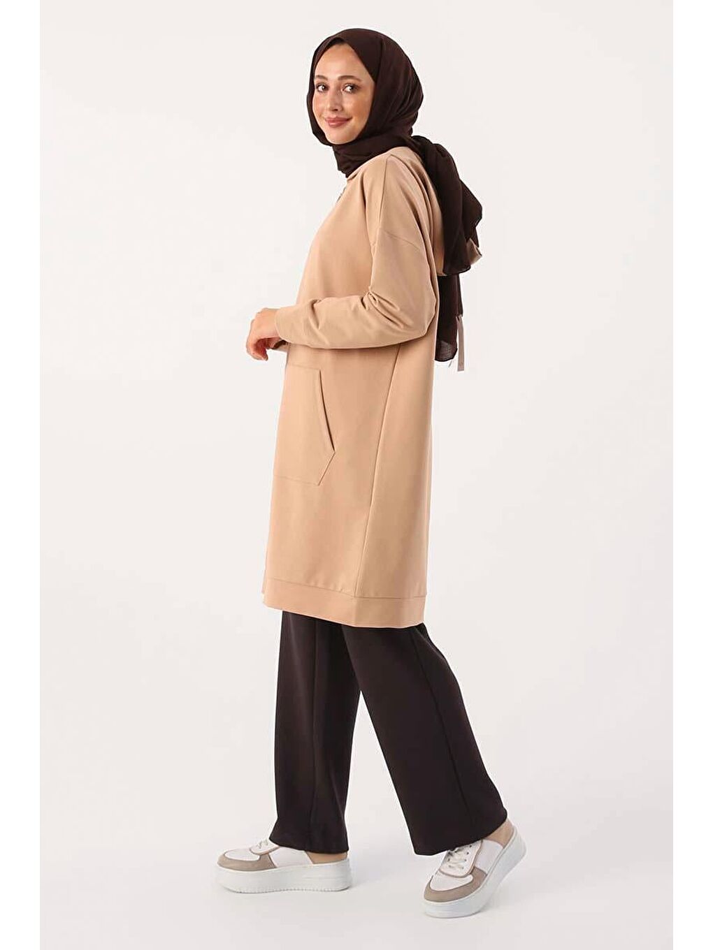 Bej Kapüşonlu Fermuarlı Sweat Hırka-2