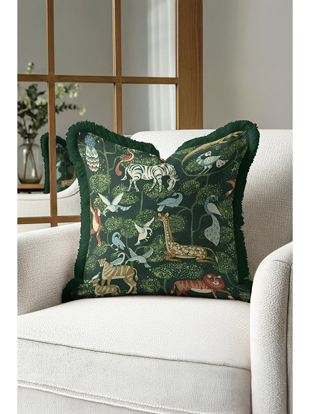 Karışık Egzotik Orman Canlıları Saçaklı Yastık Kılıfı - Etnik Doğa Temalı Yeşil Püsküllü Kırlent Kılıfı-2