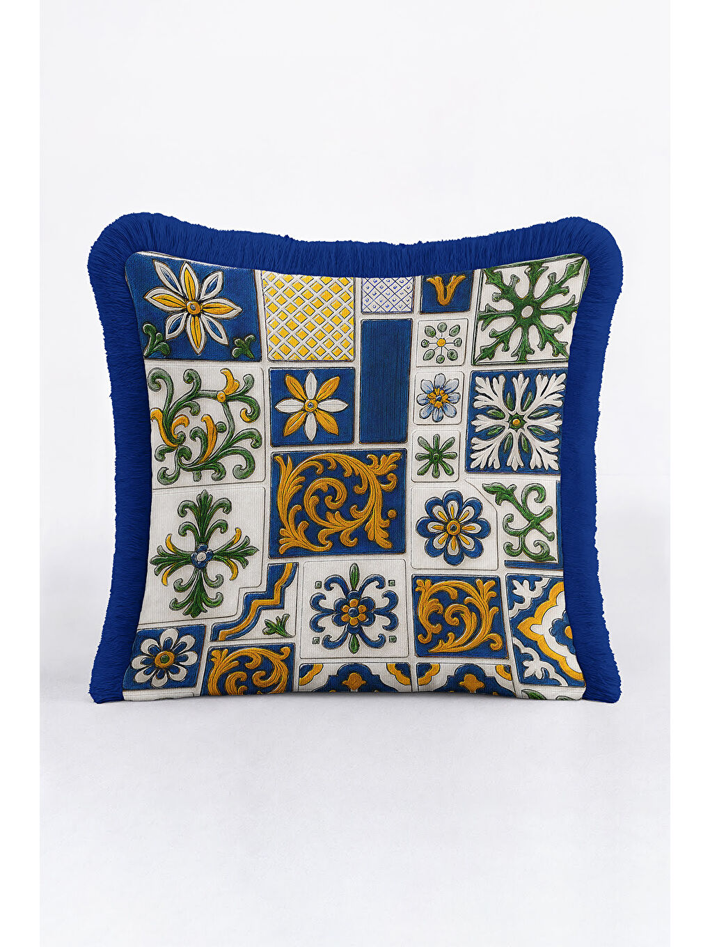 Karışık Akdeniz Motifli Saçaklı Yastık Kılıfı - Çini Esintili Klasik Mavi Gold Püsküllü Kırlent Kılıfı-1