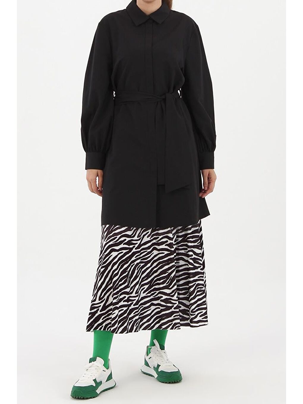 Siyah Balon Kol Kemer Detaylı Gömlek Tunik-1