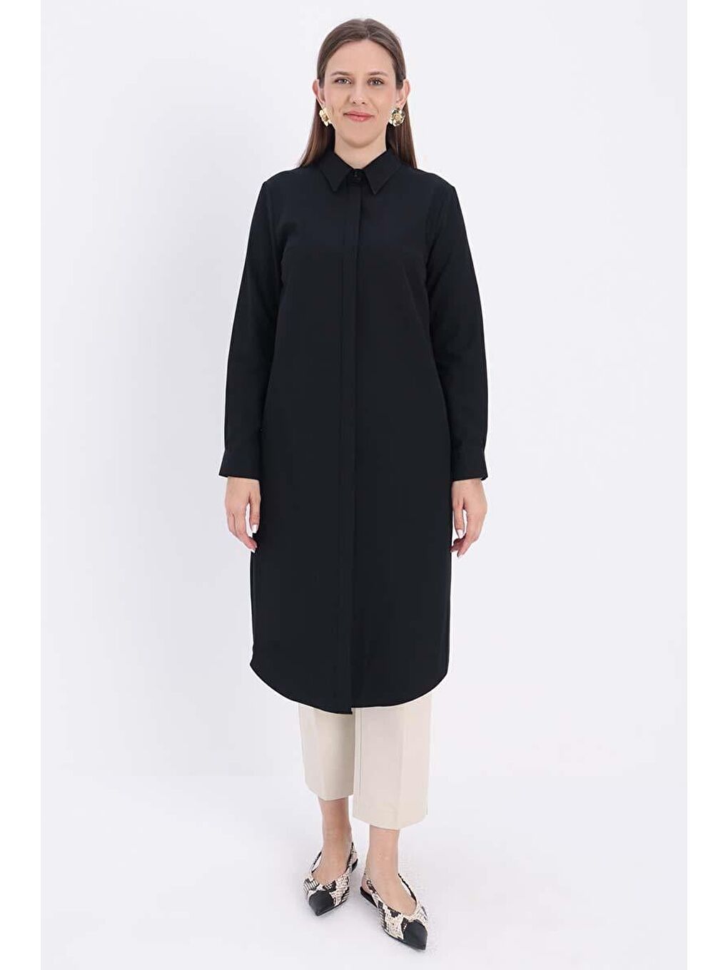 Siyah Basic Gizli Patlı Uzun Gömlek-1