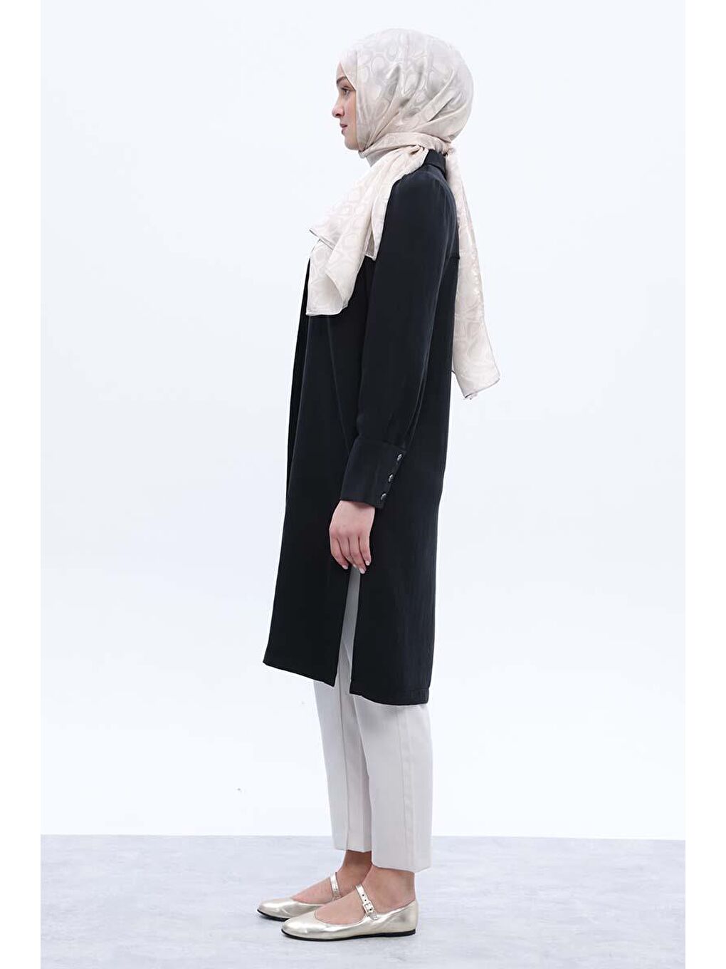 Siyah Metal Düğme Detaylı Patlı Gömlek Tunik-2