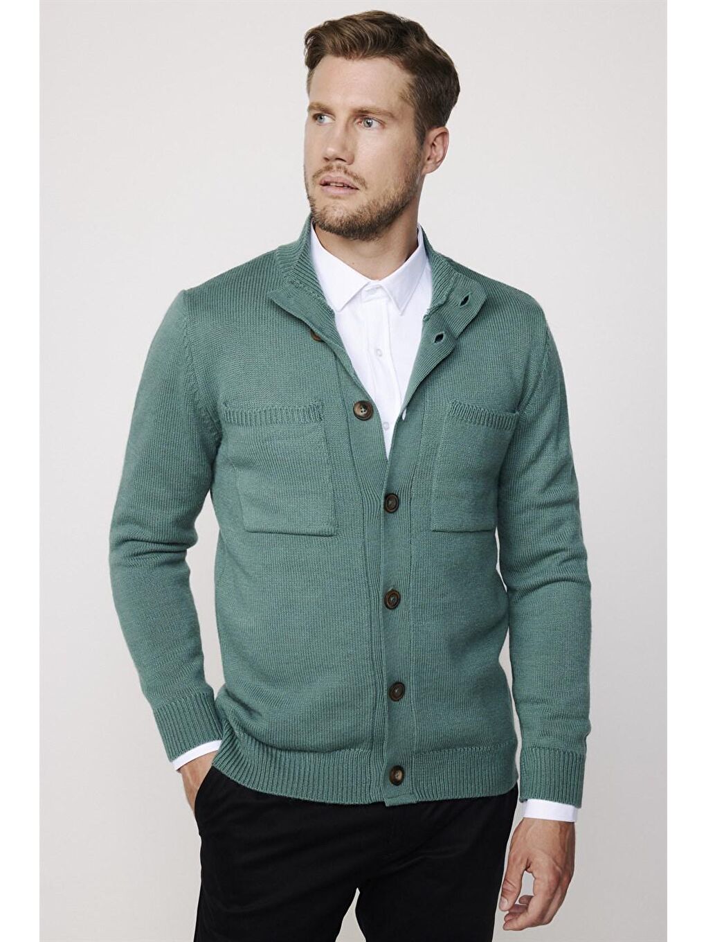Erkek Slim Fit Dik Yaka Düğmeli Çift Cepli Yeşil Hırka