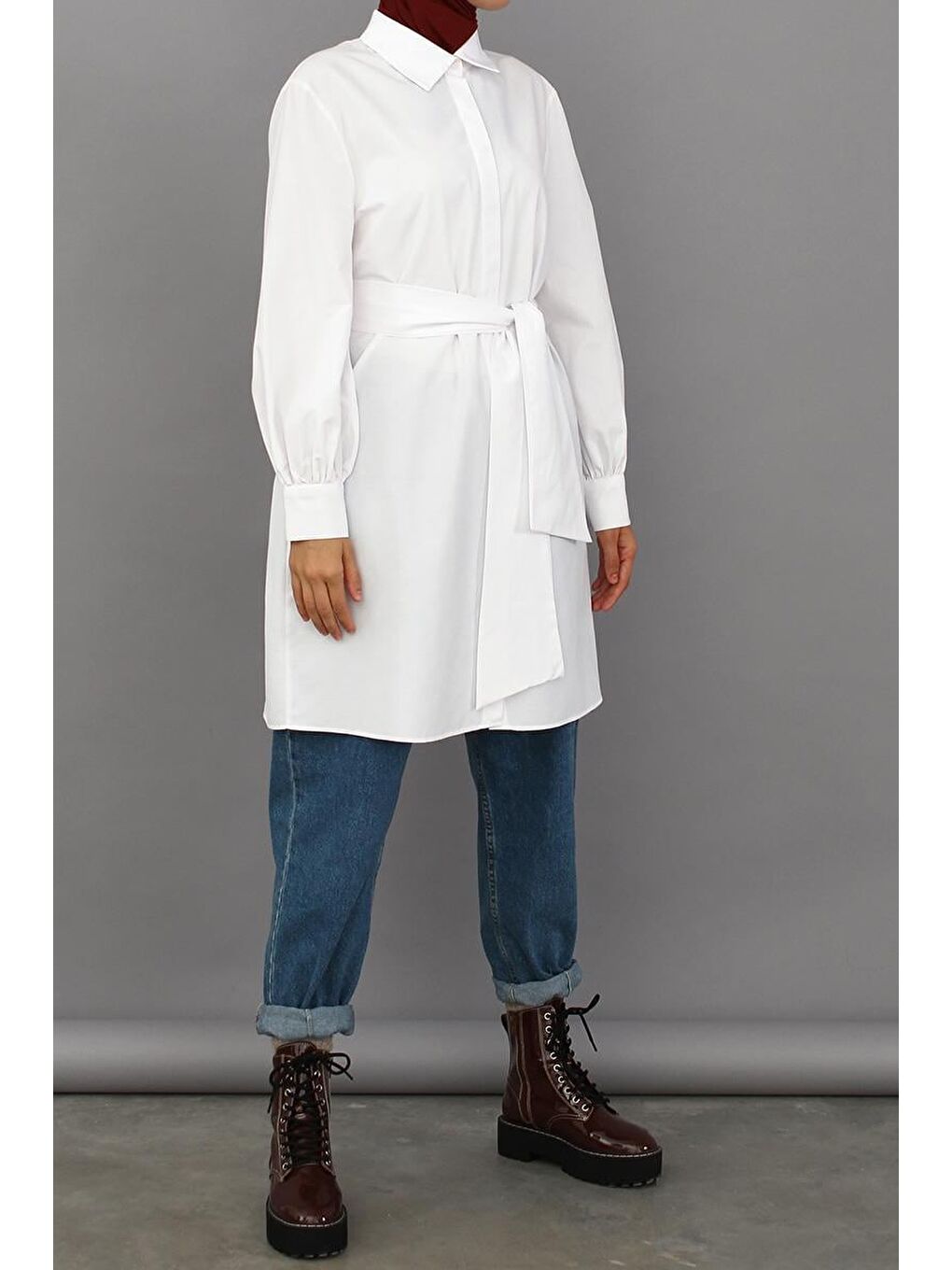 Beyaz-Balon Kol Kemer Detaylı Gömlek