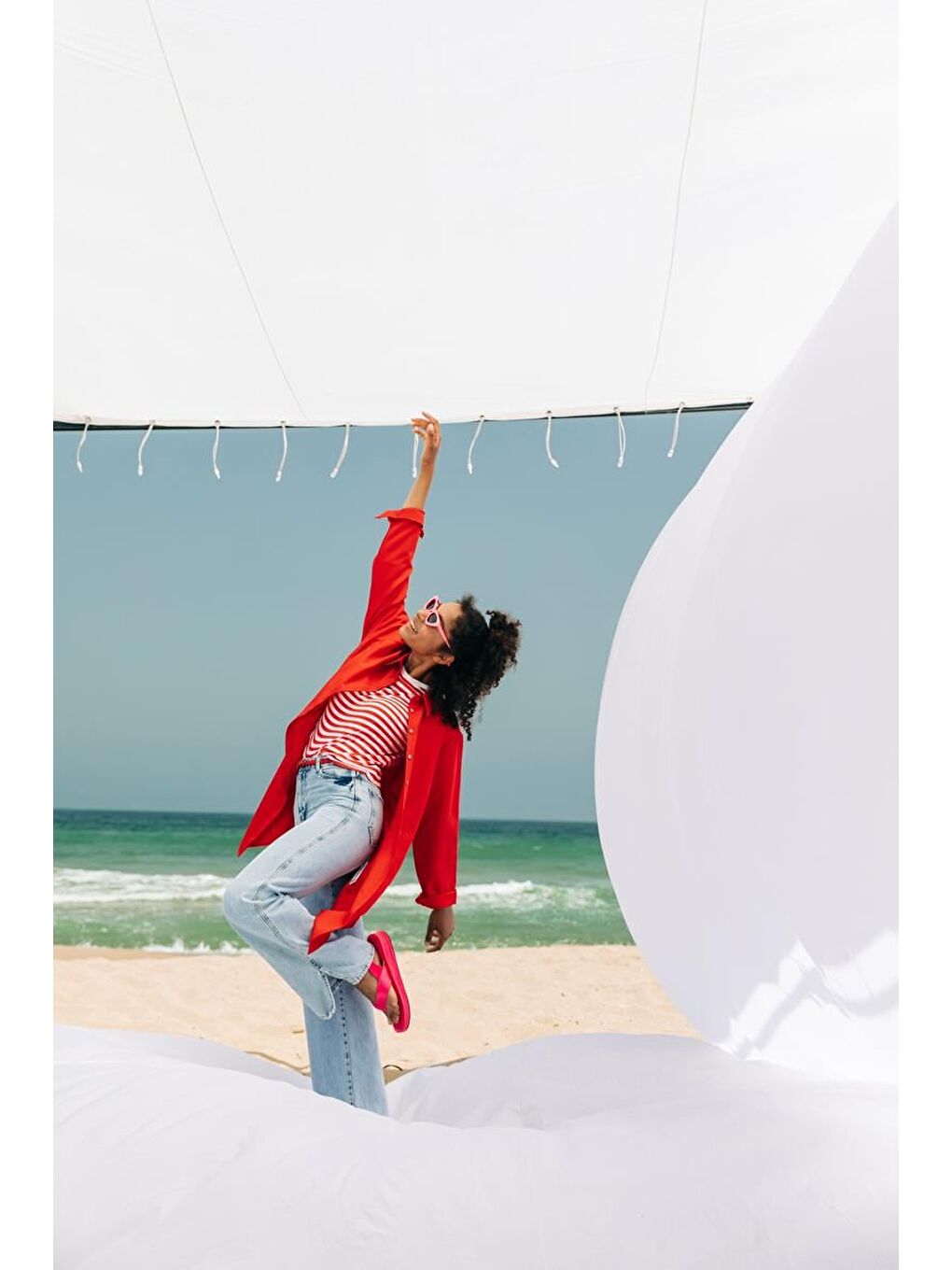 Kırmızı-Gizli Patlı Gömlek