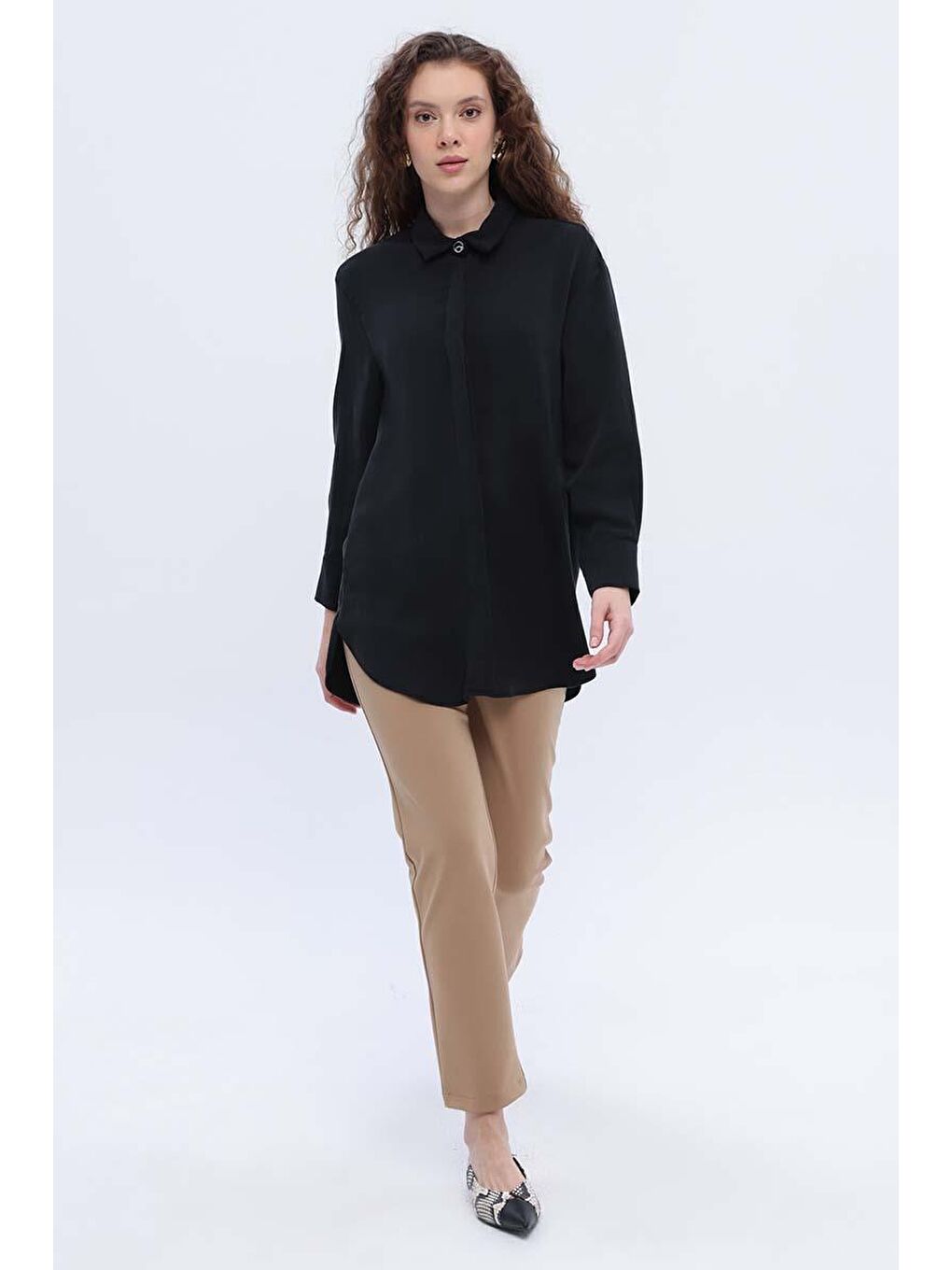 Siyah Gizli Patlı Metal Düğmeli Gömlek Tunik-4