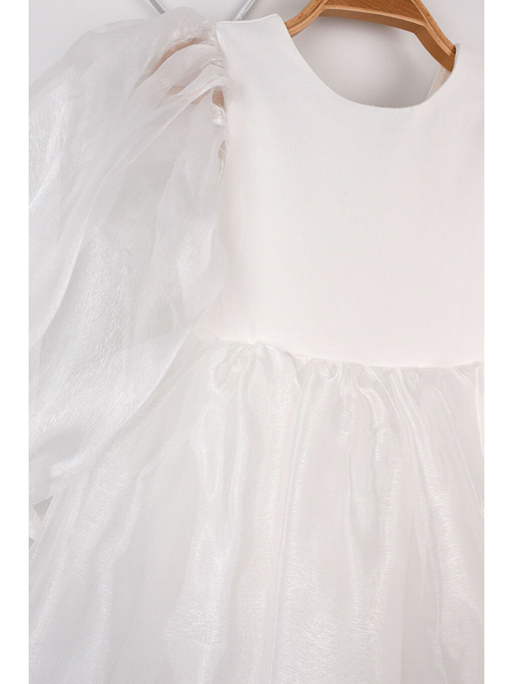 Beyaz Uzun Kollu Organze Kız Çocuk Parti Elbisesi - Sage-3