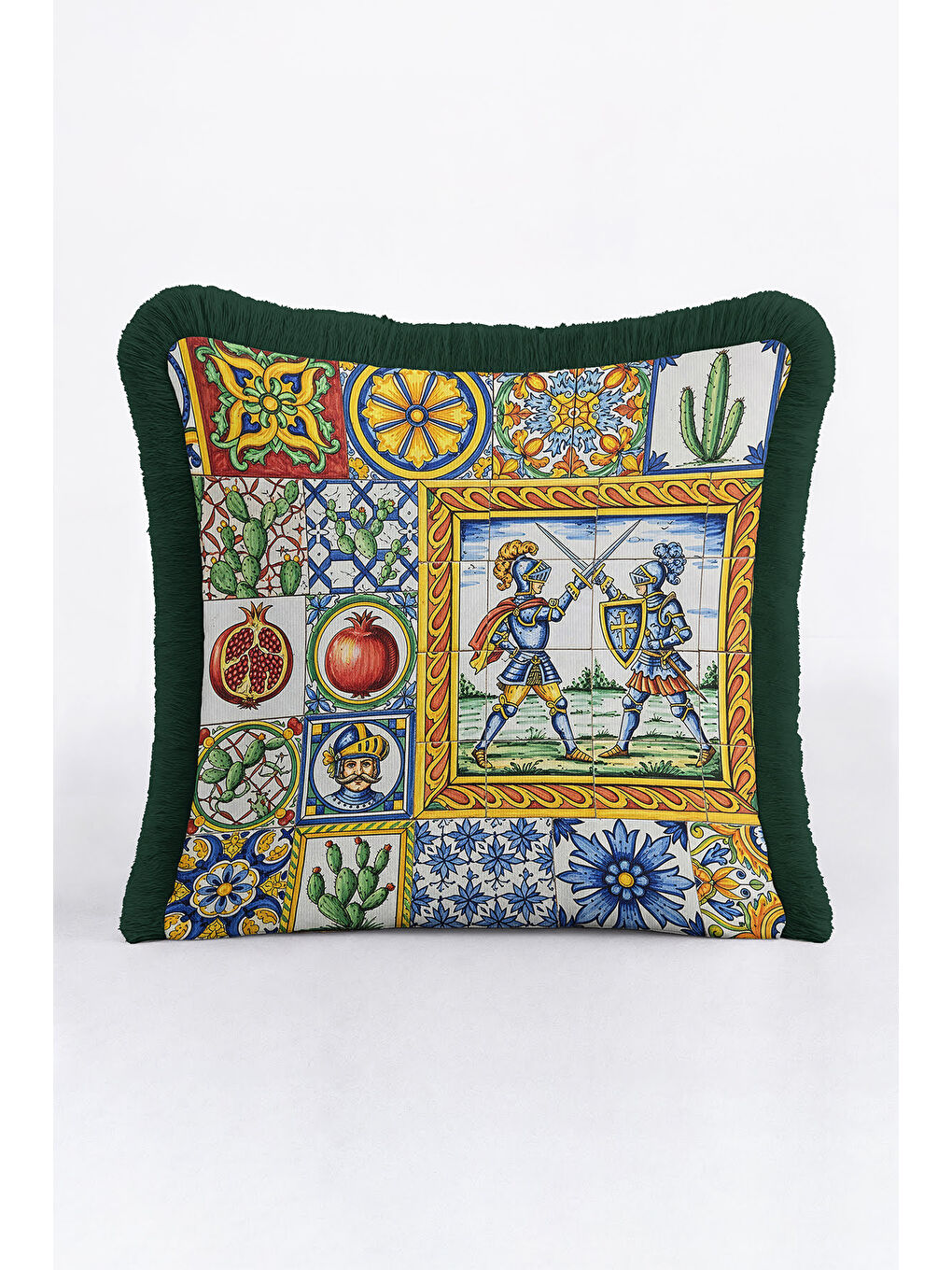 Karışık Akdeniz Şövalye Mozaik Saçaklı Yastık Kılıfı - Renkli Ortaçağ Eklektik Yeşil Püsküllü Kırlent Kılıfı-1
